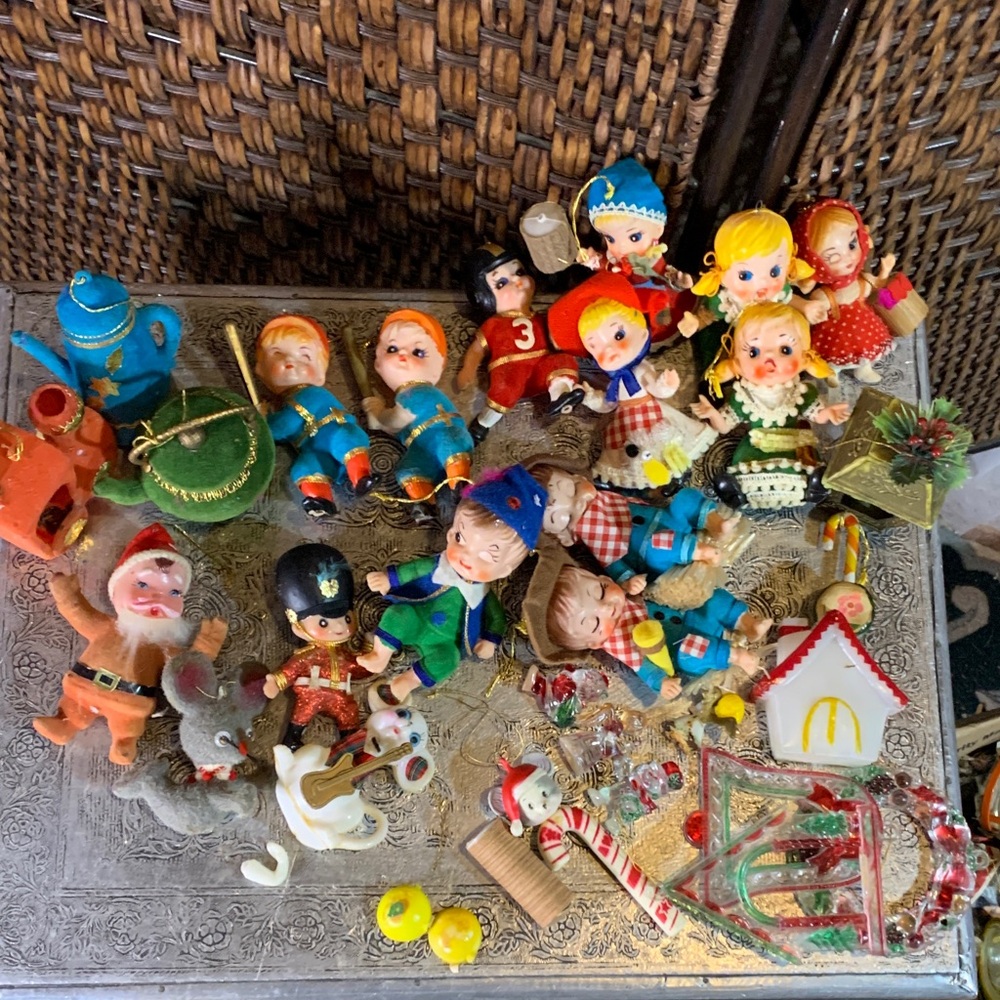 🚫SOLD🚫Vintage Flocked Christmas Ornaments